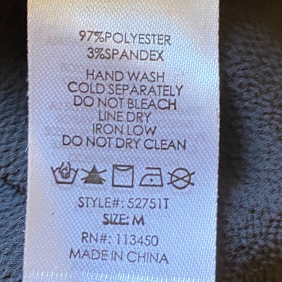 Milk & Honey cold shoulder blouse - Picture 6 of 6